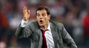 Hammers must wait for Bilic