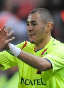 Benzema eyes Spanish move
