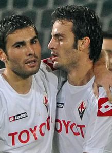 Viola claim Uefa Cup spot