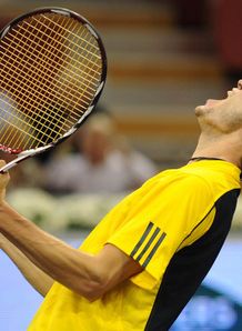 Simon edges thriller