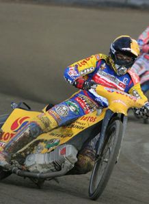 Hammers confirm Polish swoop