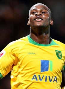 Lita extends Norwich stay
