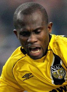 Amoah brace sends NAC top