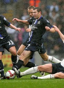 North West rivals share spoils