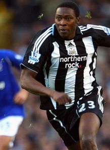 Shola signs Magpies deal