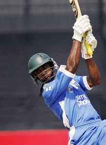 Tigers name uncapped trio