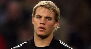 Schalke make Neuer admission