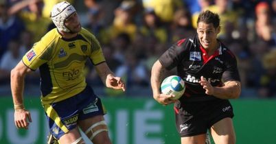 Luke McAlister is the hero for Sale in France