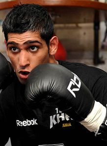 Amir Khan Oisin Fagan Training Sky Box Office