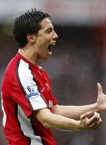 Nasri playing with no shackles