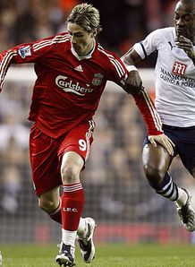 Fernando Torres Didier Zokora Spurs v Lpool Carling Cup
