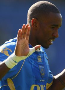 Harry denies Defoe bid