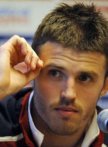 Michael Carrick press