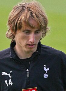 Redknapp eyes Modric comeback