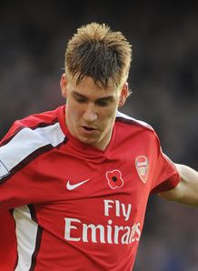 Bendtner thrives on pressure