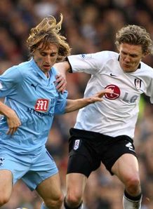 Gomes gaffe gifts Fulham