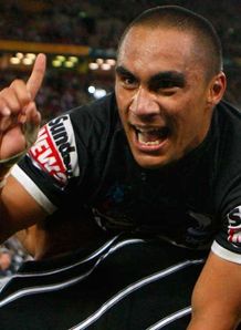 Thomas Leuluai New Zealand celebrating winning World Cup