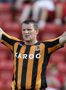 Tigers to let Windass go