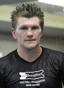 ricky hatton spike800