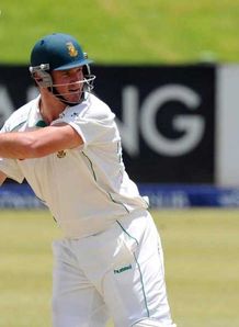 Proteas duo plunder tons