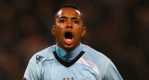 Hughes praises Robinho