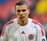 Hamburg eye Podolski