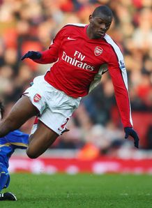 Diaby eyes Utd weaknesses