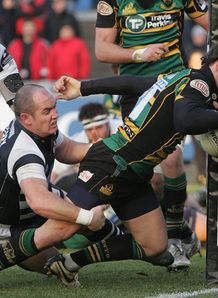 Foden inspires Saints win