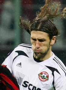 Barca close on Ukraine ace