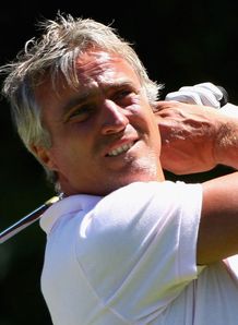 Ginola down at Spurs snub