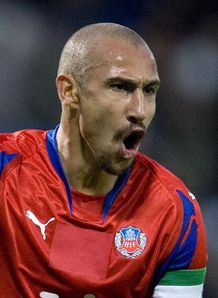 Marseille close on Larsson