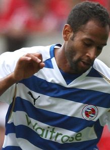 Kebe extends Royals stay