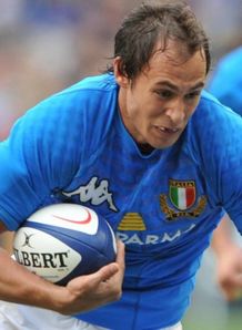 Huge Parisse blow for Italy