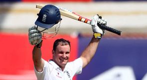 Strauss new England skipper