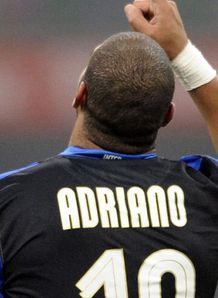 Adriano staying at Inter - agent