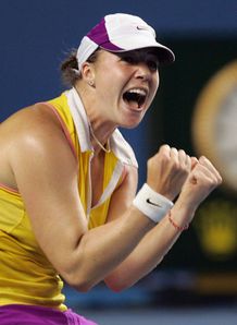 Kleybanova sees off champ