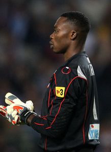 Kameni regrets fan clash