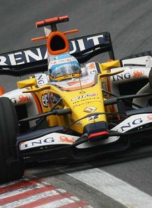 New Renault fails crash test