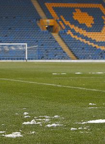 Pompey stars wait for wages