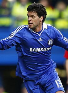 Ballack refusing to give up