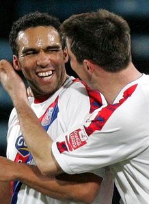 Palace too strong for Foxes