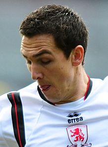Lamb opens door for Spurs