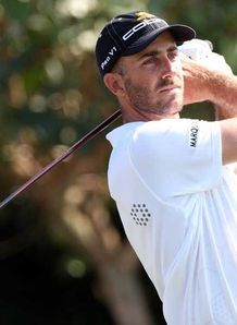 Ogilvy storms six clear