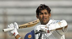Dilshan destroys Bangladesh