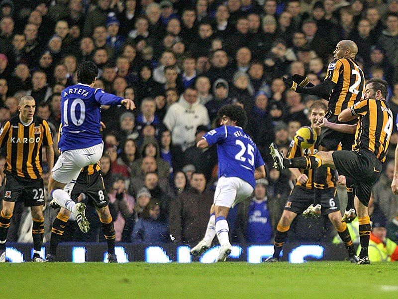 Artetas perfect free kick
