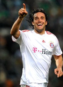 Bayern cool Toni Hammers talk