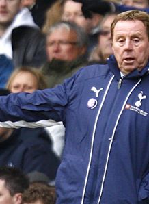 Spurs edge London derby
