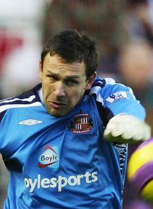 Ward announces retirement