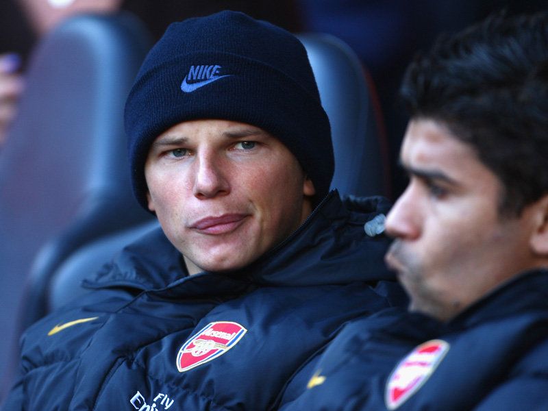 Arsahvin sits on the bench