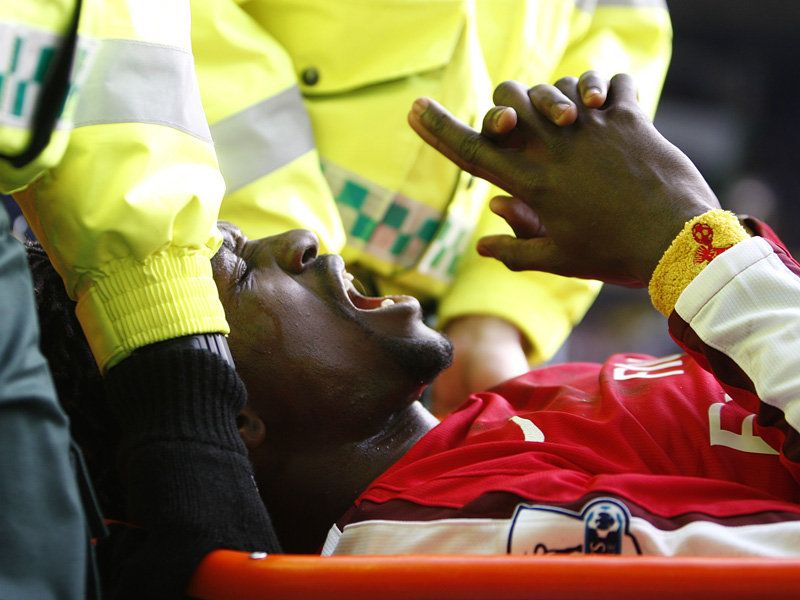 Adeabyor goes off injured